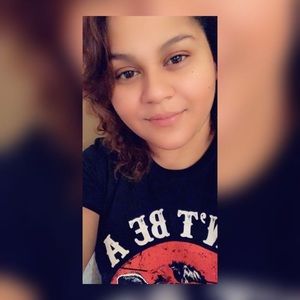 Meet your Posher, Carina